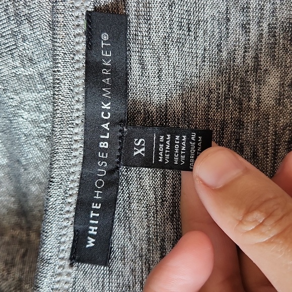 White House Silvertone Shiny V-Neck Top - Picture 4 of 5